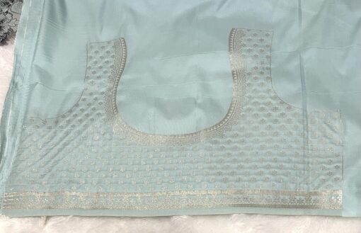 Tarahood Silk Saree with Beautiful Light Matching - Image 4