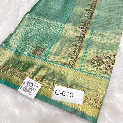 Tarahood Woven Design Beads and Stones Pure Silk Kanjeevaram Saree - Image 3