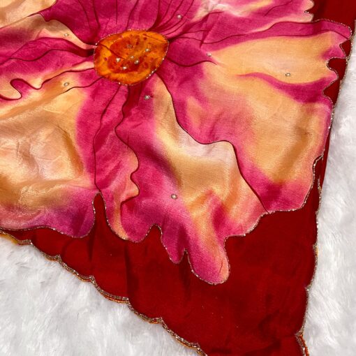 Tarahood Chinon Floral Print Saree With Hand Work - Image 10