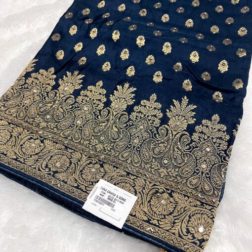 Tarahood Women Design cutdana and Stone  Silk Saree - Image 7