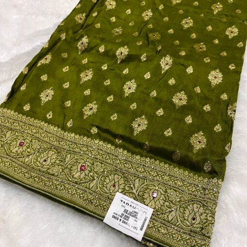 Tarahood Women Design cutdana and Stone  Silk Saree - Image 9