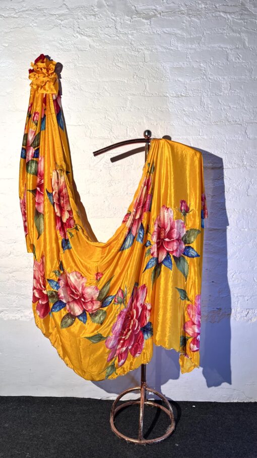 Tarahood Chinon Floral Print Saree With Hand Work - Image 11