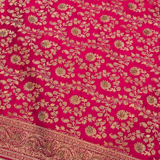 Tarahood Woven Design Jerken Swarovski Pure Silk Kanjeevaram Saree - Image 4