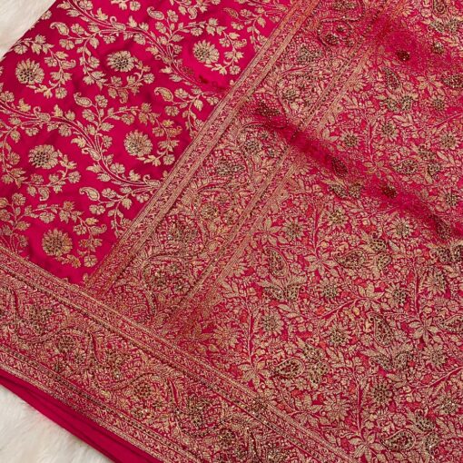 Tarahood Woven Design Jerken Swarovski Pure Silk Kanjeevaram Saree