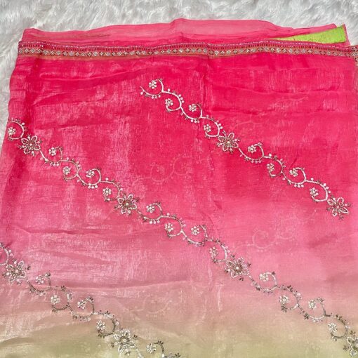 Beautiful Party-Wear Shaded Crunchy Chiffon Saree - Image 4