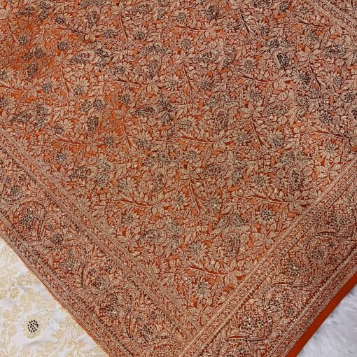Tarahood Georgette Silk Saree with Contrast Pallu - Image 10