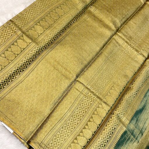 Tarahood Soft And Kanchipuam Silk Saree - Image 7