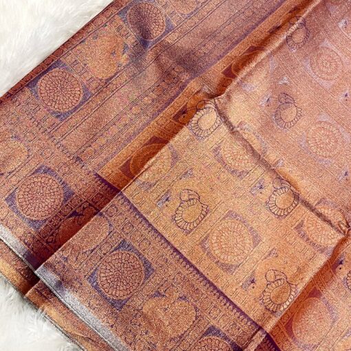 Tarahood Silk Woven Banarasi Saree - Image 3