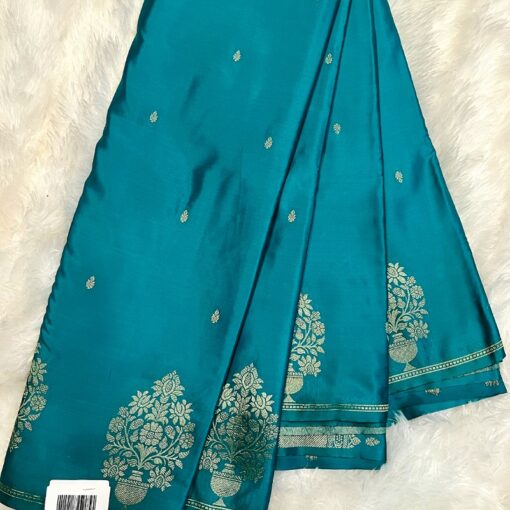 Tarahood Banarasi Soft Silk Woven Saree - Image 5