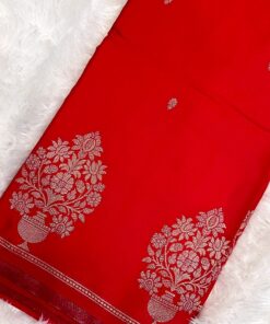 Tarahood Banarasi Soft Silk Woven Saree