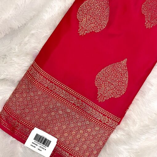 Pure Handloom Banaras Rawmango Silk Saree - Image 6