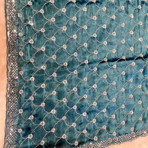 Tarahood Crimson Crepe Tissue Embroidery Saree - Image 7
