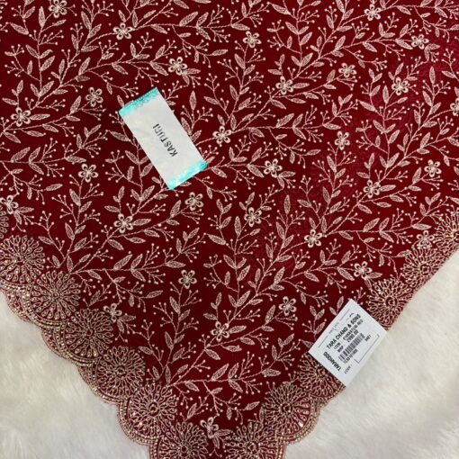 Tarahood Heavy Embroidery Work Satin Chiffon Saree - Image 3