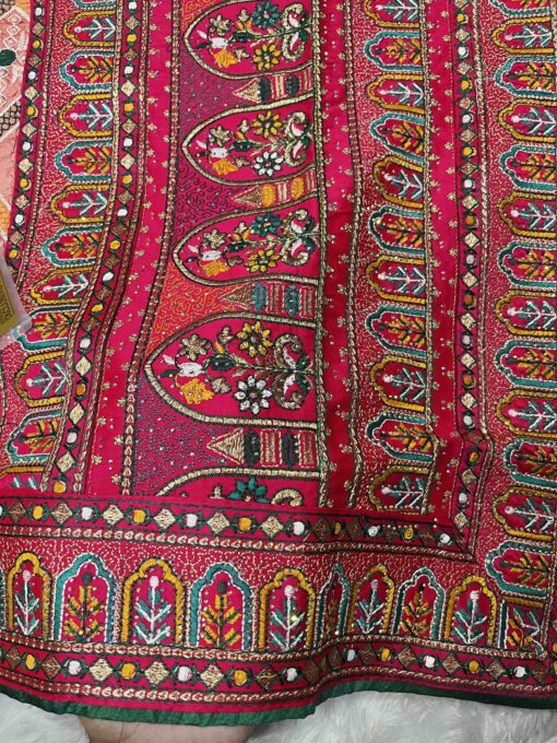 Tarahood Pure Katan Silk Banarasi Patola Saree - Image 12