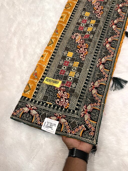 Royal Rajwadi Bandhani Saree by Tarahood – Handcrafted Heritage Wear - Image 2