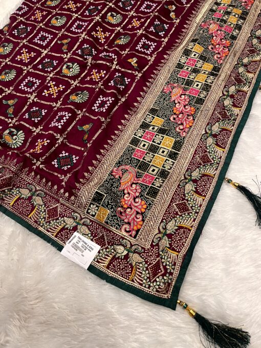Royal Rajwadi Bandhani Saree by Tarahood – Handcrafted Heritage Wear